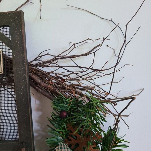 Vintage Primitive Folk Art Handcrafted Wood and Fabric "Welcome Friends" Snowman - Picture 13 of 16